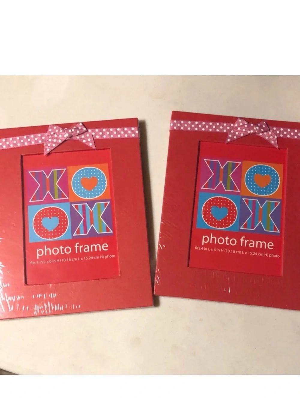 NWT XOXO RED 4 x 6 PHOTO FRAMES LOT OF 2